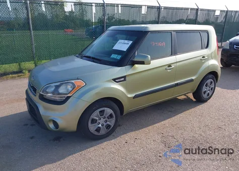 2013 Kia Soul z USA, uszkodzony, nr VIN KNDJT2A56D7527362